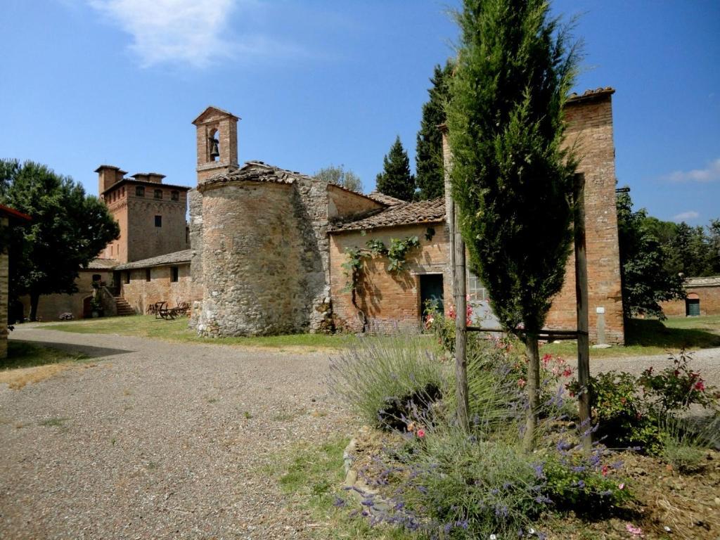 Gasthaus Castello Di San Fabiano Monteroni dʼArbia Exterior foto
